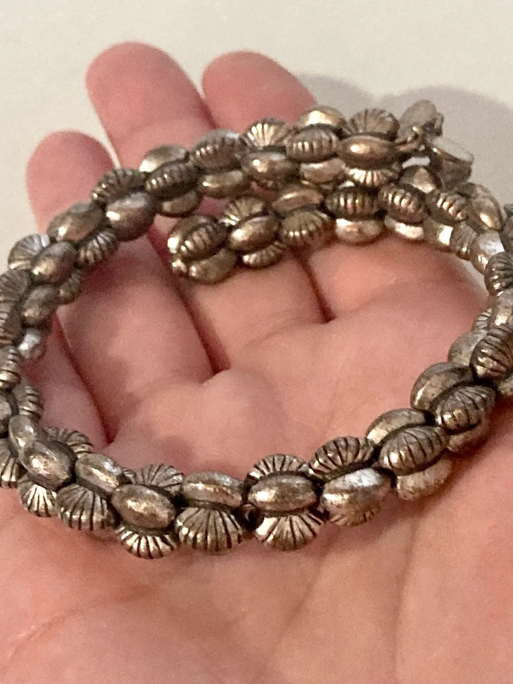 Alex and Ani vintage Silver tone Beaded preloved Bracelet jewelry